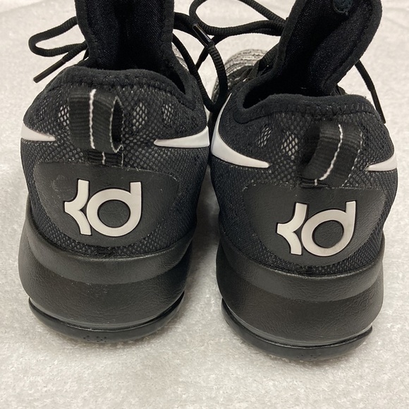 Nike zoom Kd9 Oreo black white Euc size 8 - Picture 4 of 7